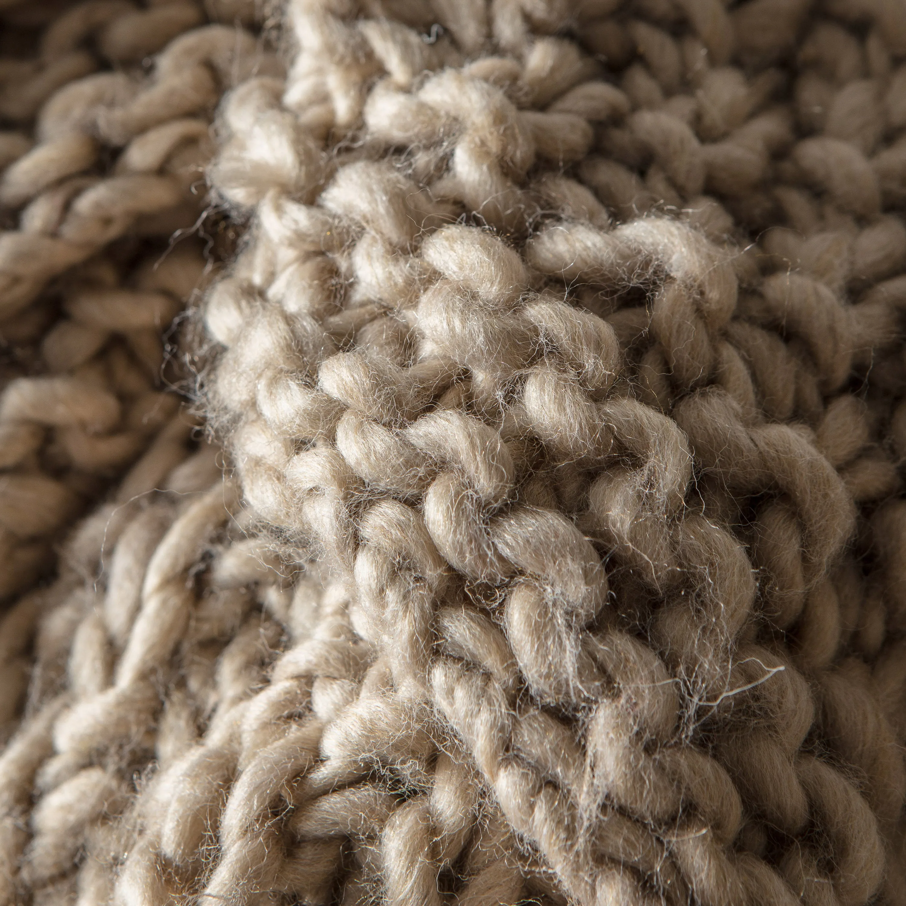 Chunky Knitted Oatmeal Throw