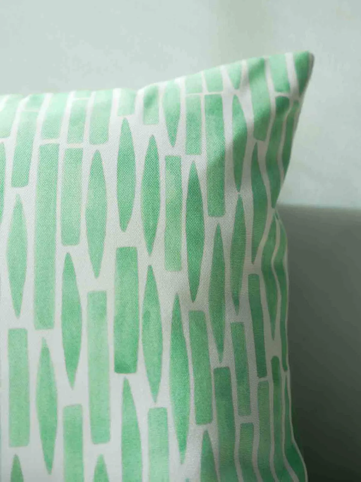 Geometric Pattern Cotton Cushion Cover