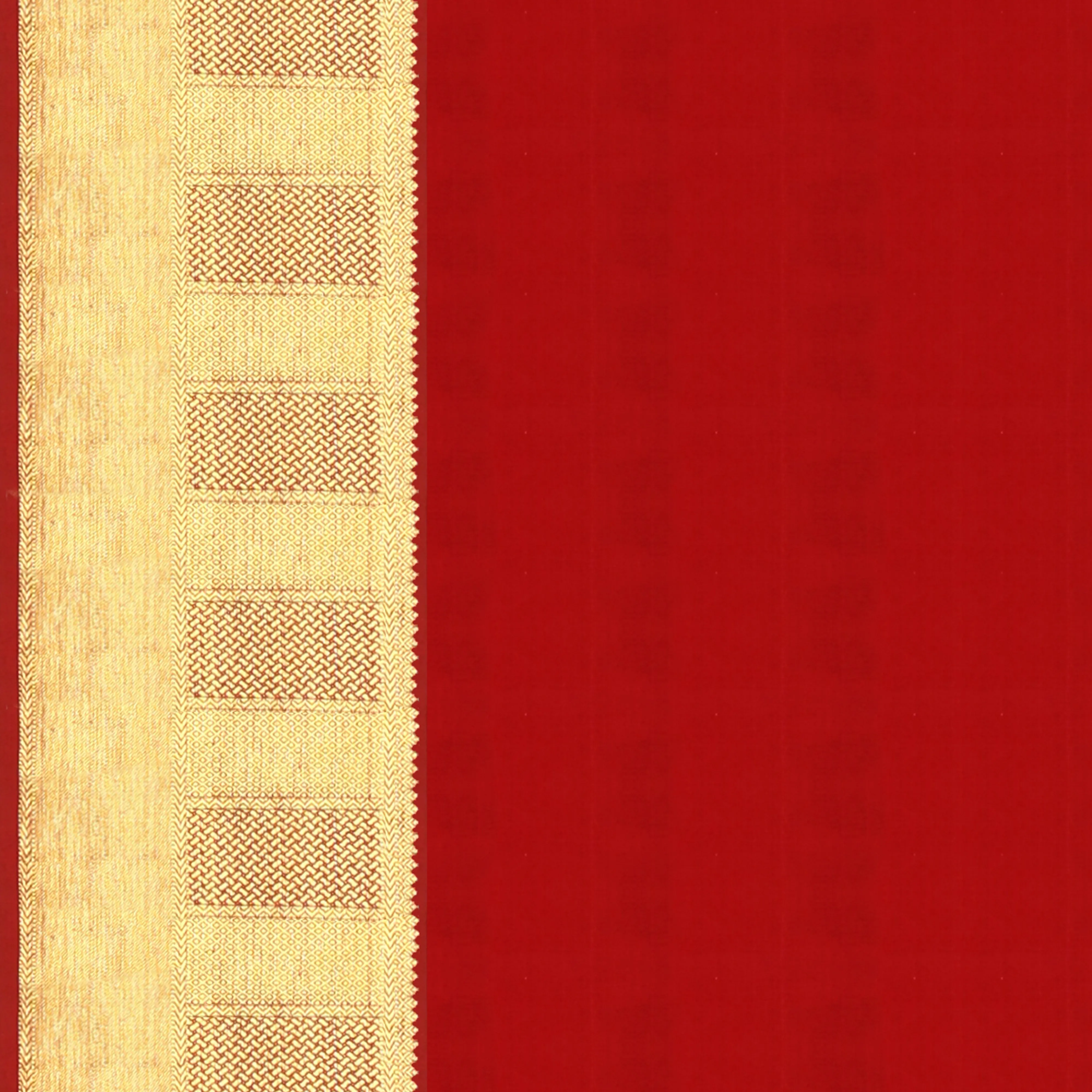 Handwoven Off-white with Maroon  Kanjivaram Silk Saree - 433T002780DSC