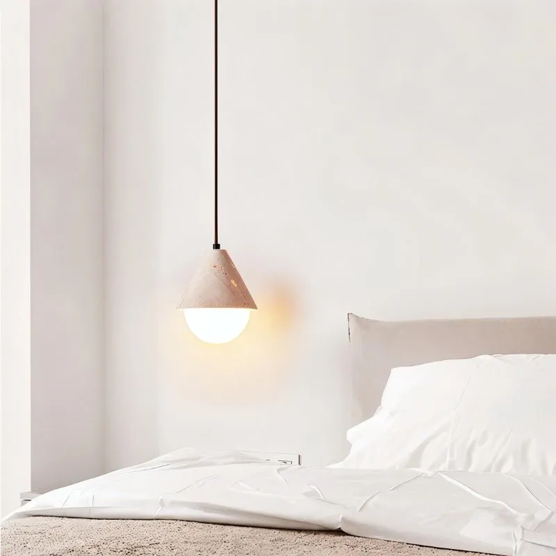 Nakwo Pendant Light