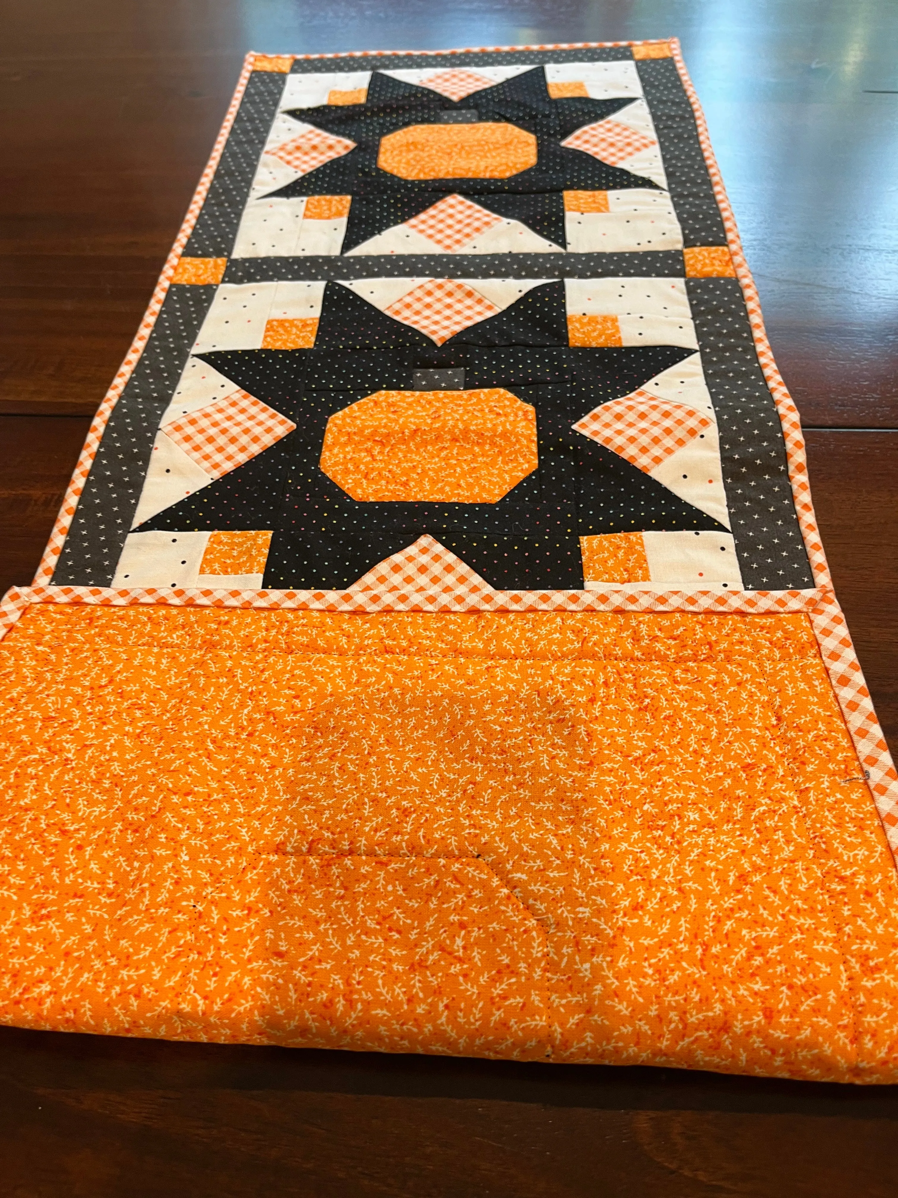 Table Runner, Pumpkin Star